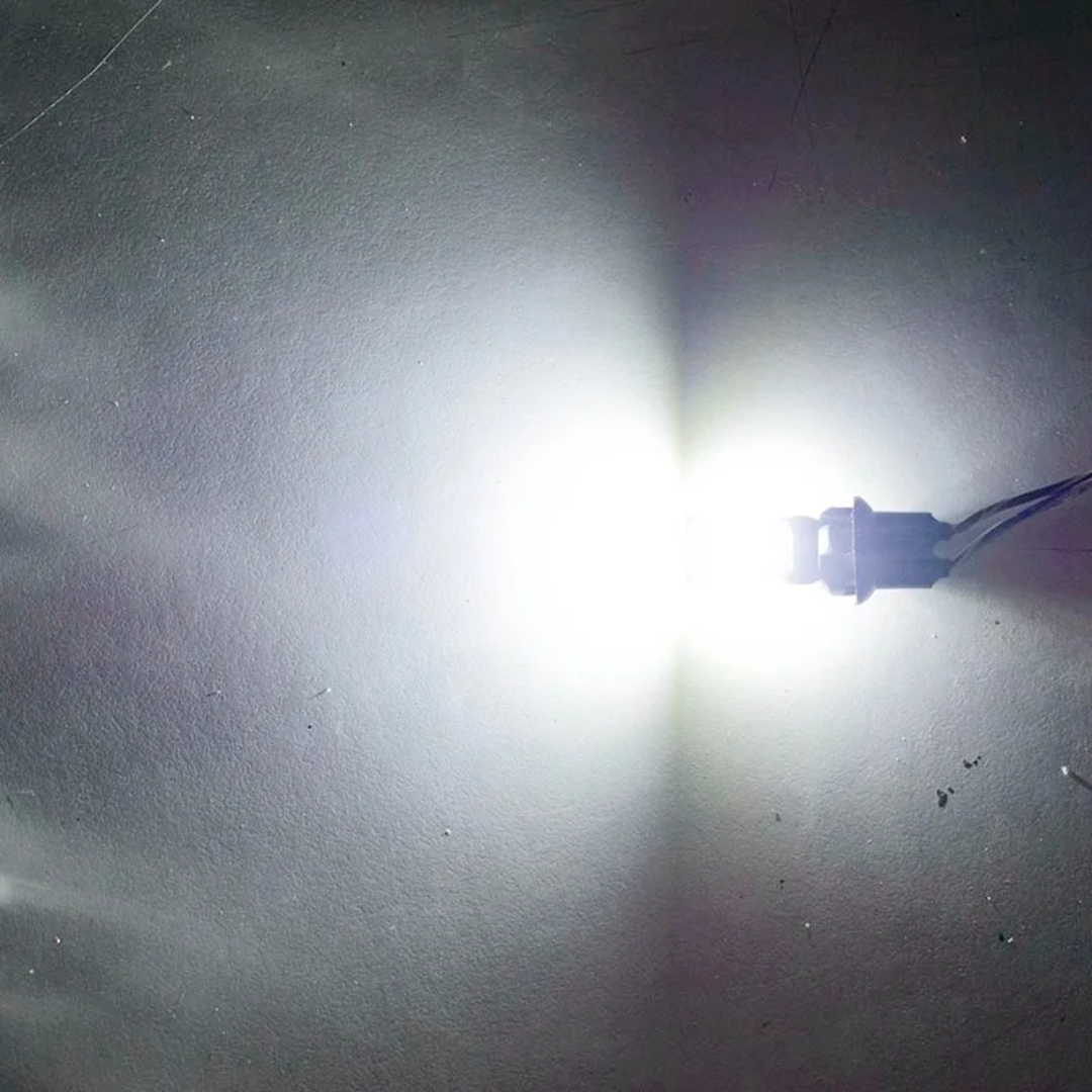 GLOWGANG PLUG N PLAY LED BULBS